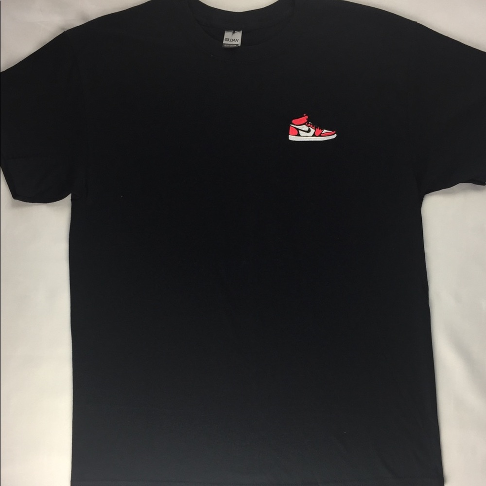Jordan 1 embroidered T-Shirt - Picture 1 of 3
